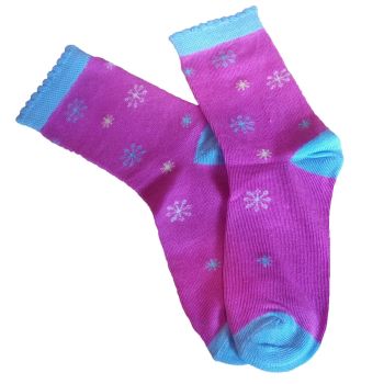 Розови ДЕТСКИ Чорапи с бродирани снежинки