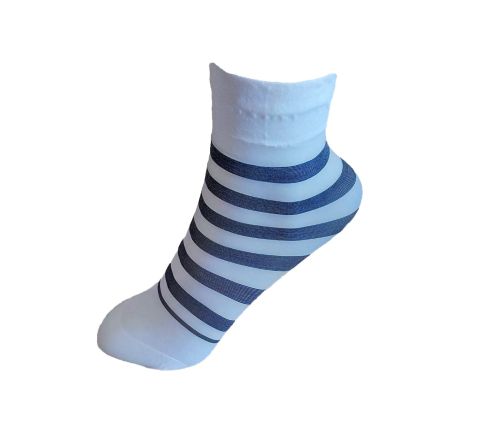 Дамски, къси, фигурални чорапи 20 Den в бял цвят на ленти