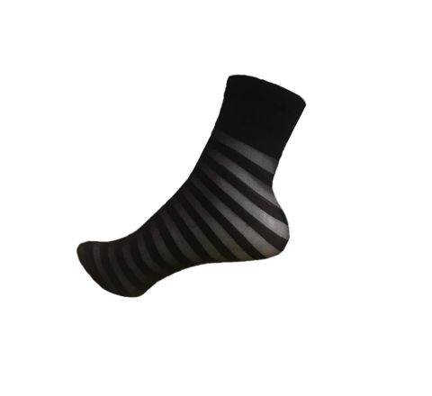 Къси фигурални дамски чорапи - черни на рингели